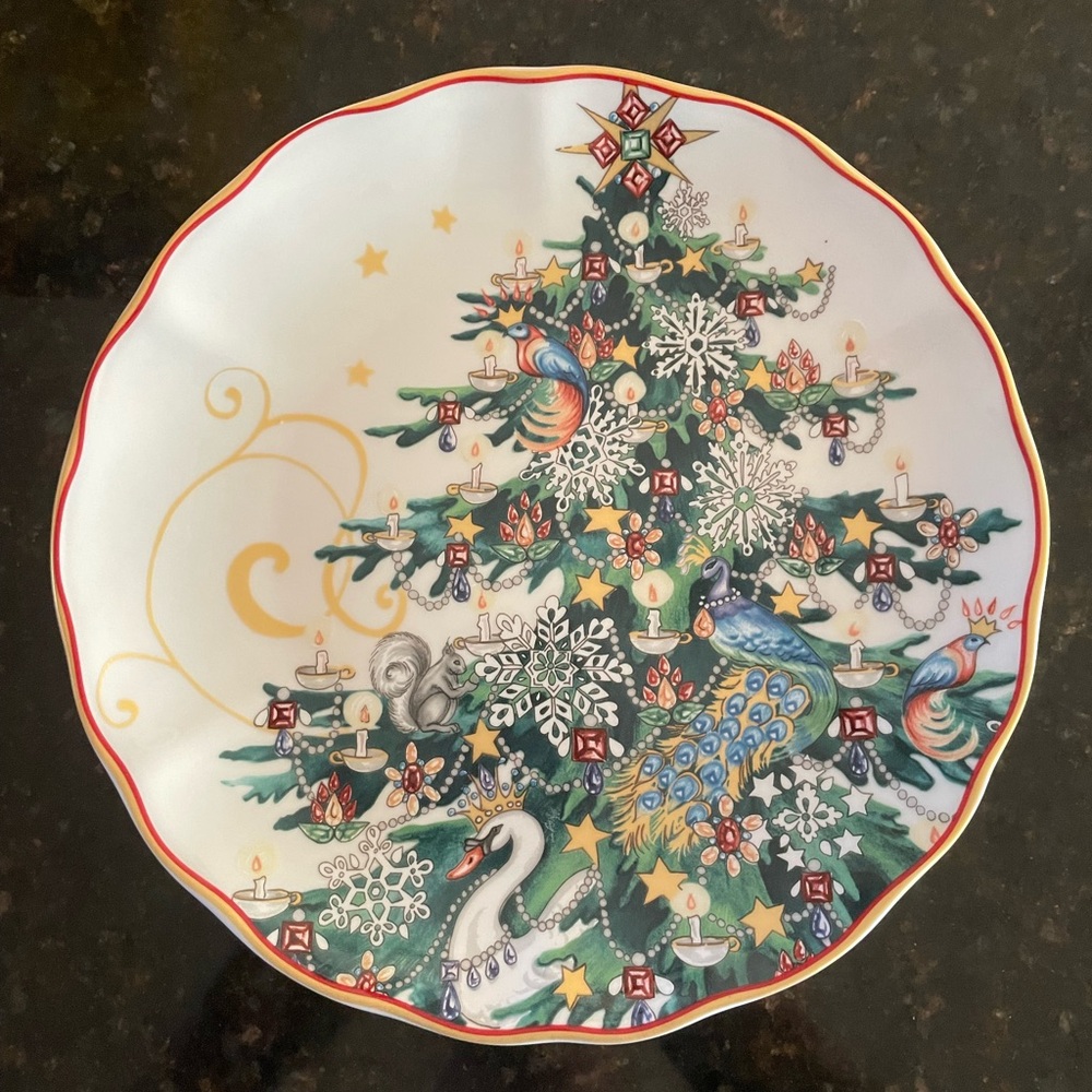 Set of 4 - Williams Sonoma Christmas Tree Plate